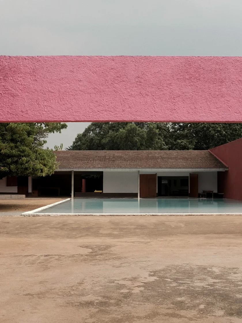 Cuadra San Cristóbal, obra de Luis Barragán